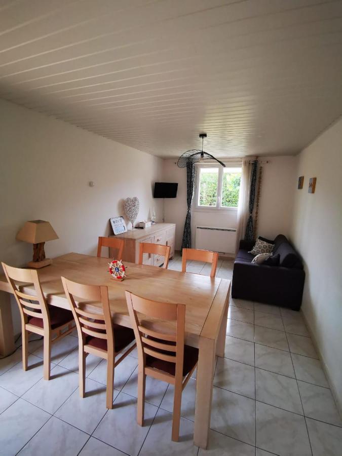 Gites Avec Grande Piscine Et Sa Terrasse Privative Bernis Dış mekan fotoğraf